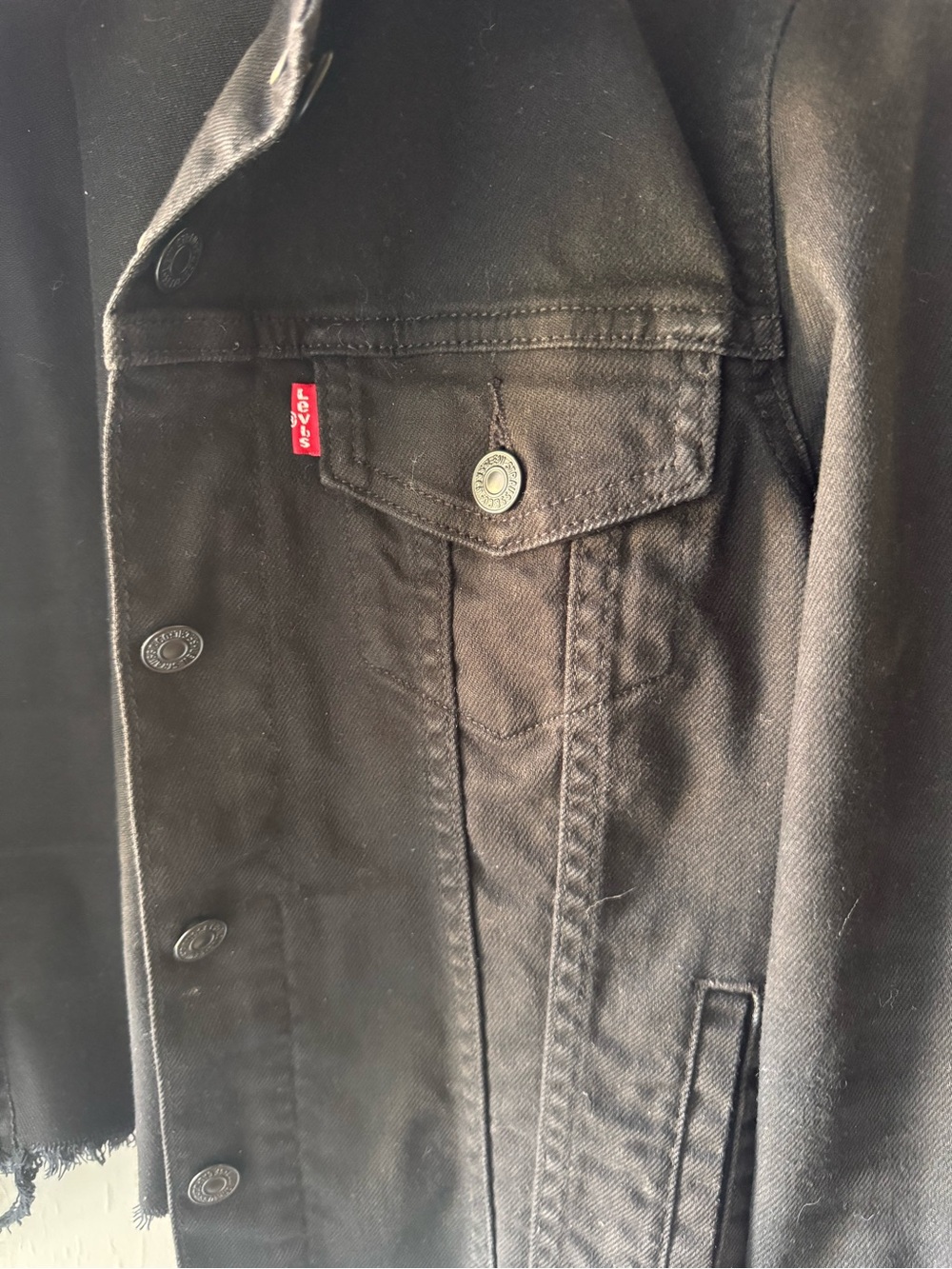 Levi's Black Raw Hem Denim Trucker Jacket - Picture 3 of 6